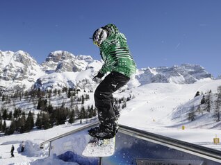 Spaß für Snowboarder im Skigebiet Pinzolo
