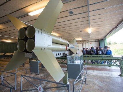 Flugabwehr-Raketenstellung Base Tuono