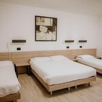  Photo of 4-bed room | © Hotel Venezia