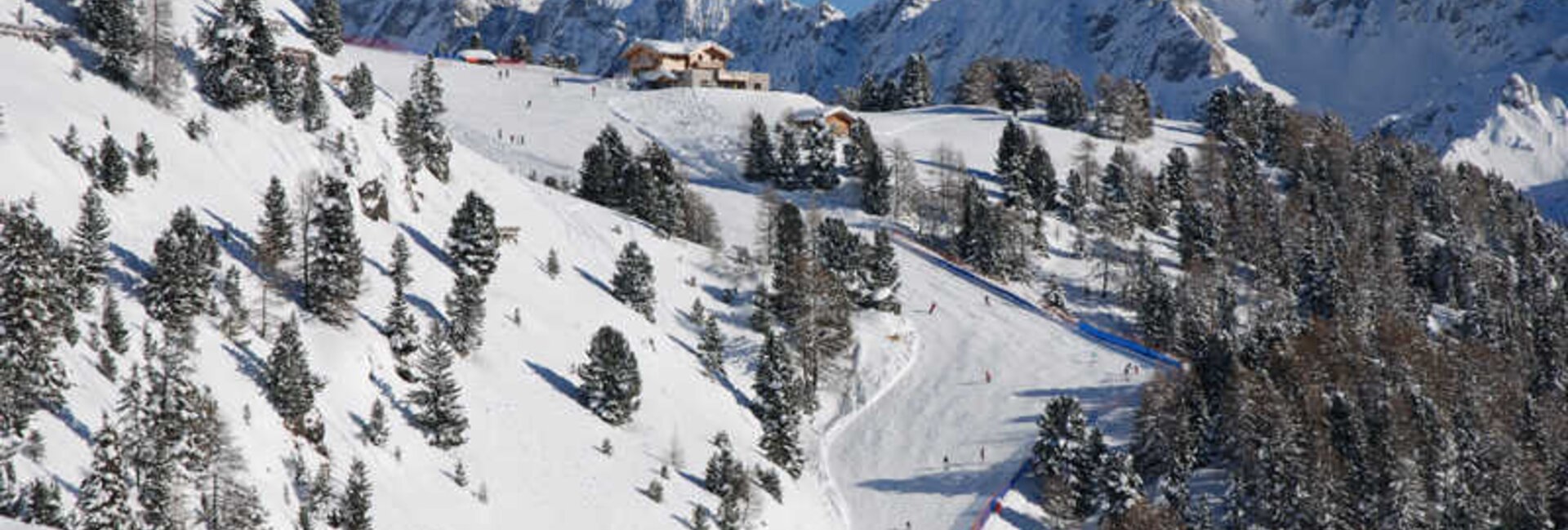 Ski area Pozza di Fassa-Aloch-Buffaure, discover the ski package holidays
