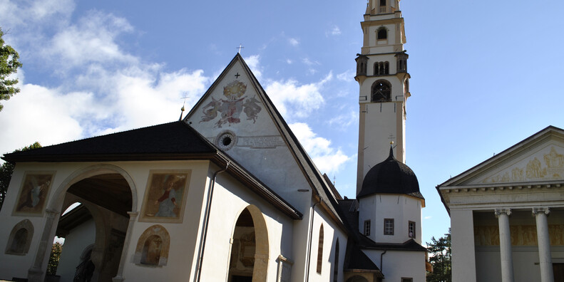 Die Kirche S. Maria Assunta (Himmelfahrtskirche) in Cavalese #1