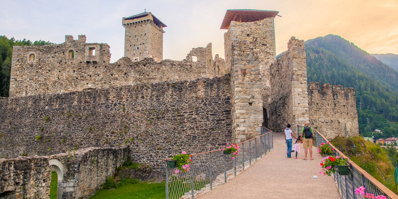 Burg von San Michele #1 | © Foto Apt Val di Sole