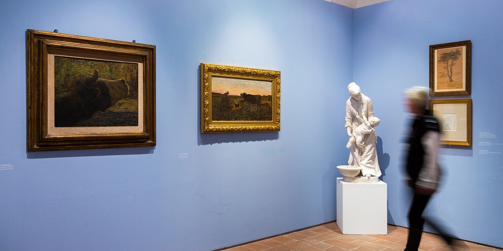Visit the G. Segantini Civic Gallery