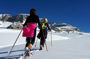 Snowshoe hike to Madonna di Campiglio | © Madonna di Campiglio Azienda per il Turismo 
