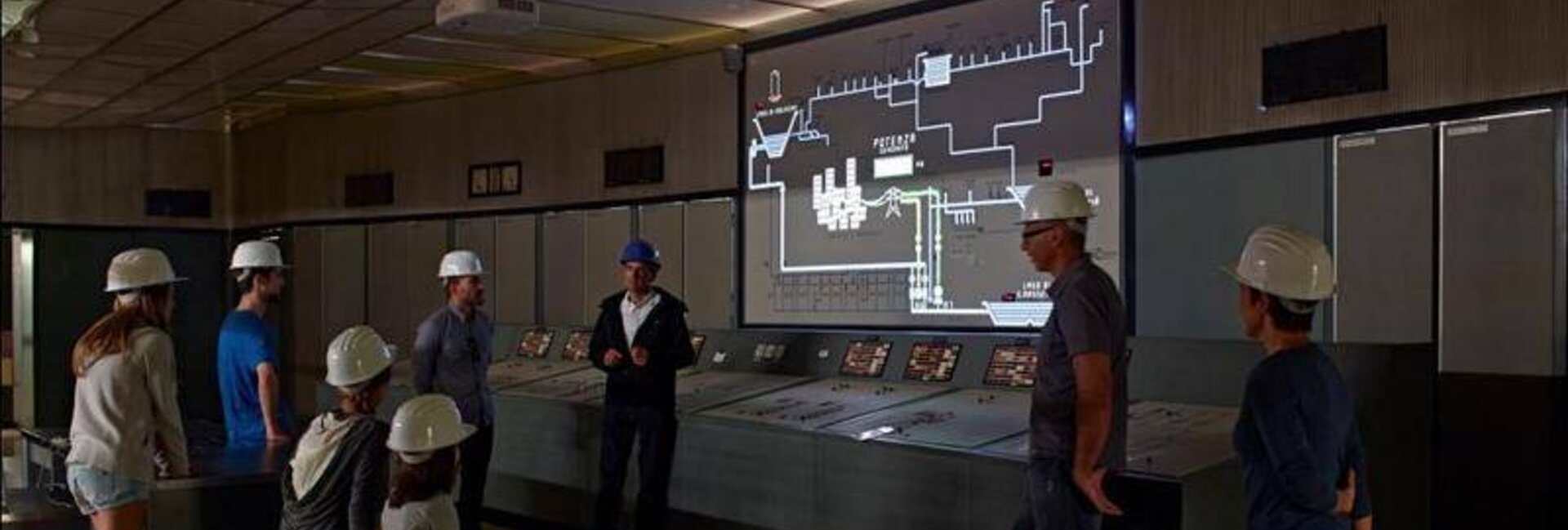 sala controllo, centrale idroelettrica di Santa Massenza Gruppo Dolomiti Energia