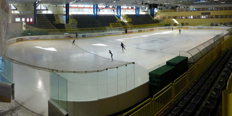 Eisstadion von Pinzolo  #2