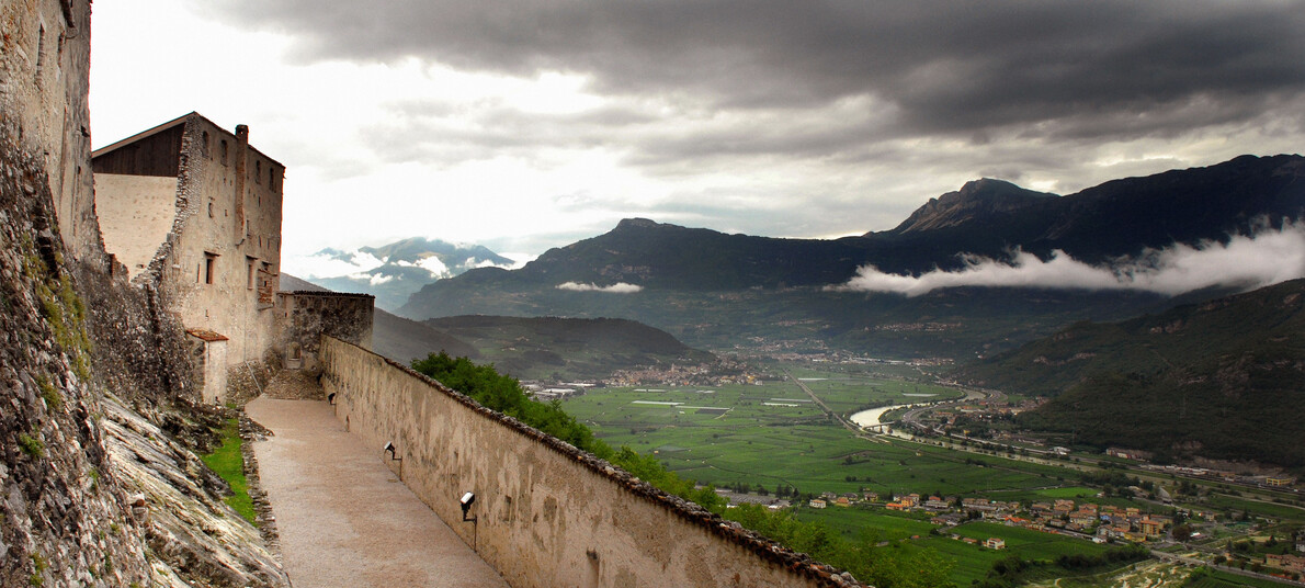 Trentino castles to visit in the fall