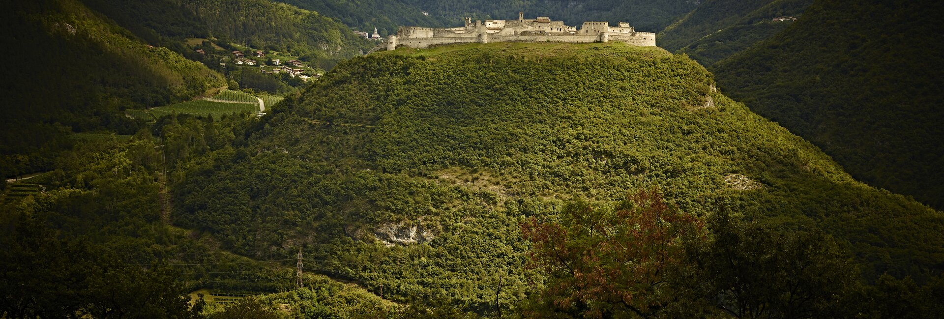 Vallagarina - Besenello - Castel Beseno
