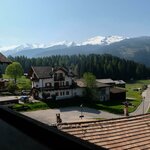  Foto von Natur und Wohlfühlung in den Dolomiten, Vierbettzimmer, Dusche, WC