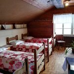  Фото Домик- Beds in shared dormitory