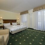  Photo of Double room with extra bed 'Villa Mitzi' - HB